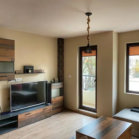 Stylish Urban New 2021 Close To The * Varna